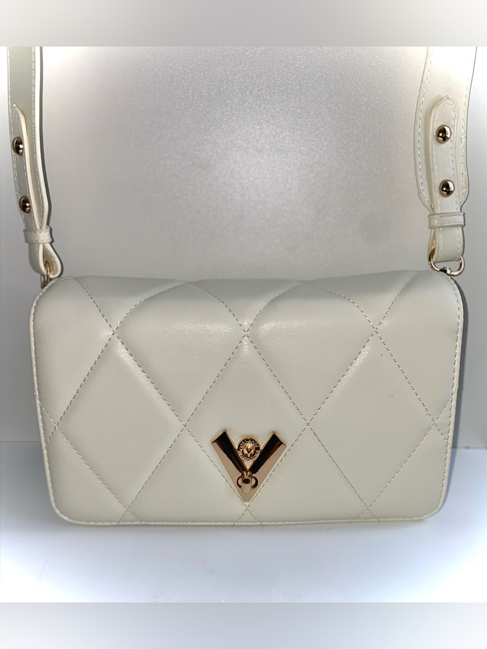 Valentino Orlandi Cream Quilted Shoulder Bag with Gold V Accent